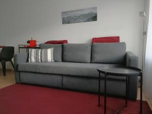 Apartment Falknis in Maienfeld mit Bergblick by Interhome