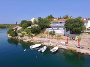 Apartment Ferienwohnung by Interhome