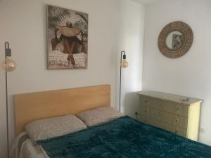 T2 Port Frejus proximite de la plage Grand Garage Prive