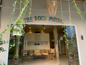 The Rock Patong Comfort Stay