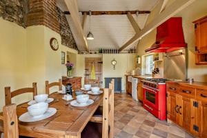 3 Bed in Trunch oc-t29507