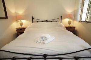 4 Bed in Penmaen oc-hh86