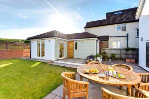 4 Bed in Sheringham oc-2330