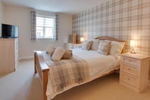 2 Bed in Whitby oc-w1021