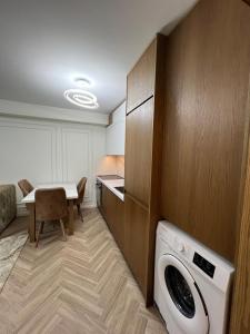 Stylish & Comfortable Apartment 1