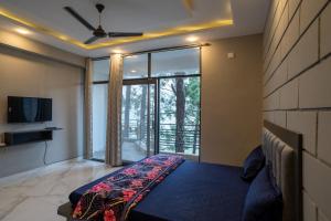The Hillcrest apartments kasauli