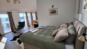 Apartment Karbuni Royal by Villas Guide