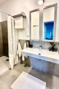 Holiday Home Villa Cotton House mit Schwimmbad by Interhome