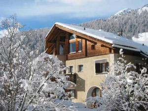 Apartment Chardun by Interhome