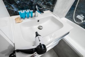 Piłsudskiego Homely Apartment by BookingHost