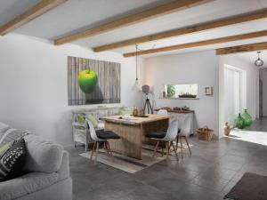 Holiday Home mit eigenem Pool by Interhome