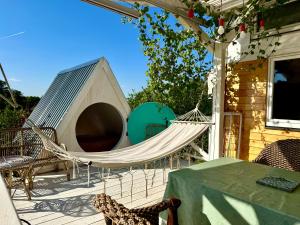 ECO retreat lodge for 8 people