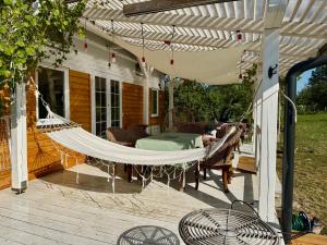 ECO retreat lodge for 8 people