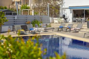 Pantaros Luxury Villas with pool