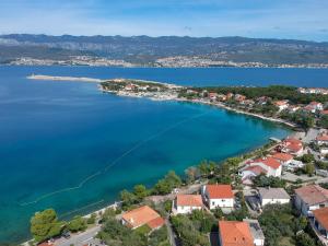 Apartment für 2 Personen - 1 Kind ca- 30 m² in Šilo- Adriaküste Kroatien - Kroatisch by Interhome