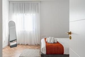 Modern Luxury 2BR|Park View & Balcony