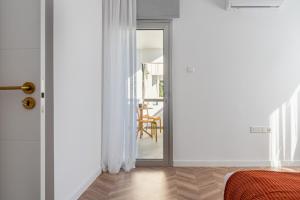 Modern Luxury 2BR|Park View & Balcony