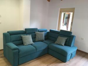 Apartment Wohnung Lapanja 2 mit Gemeinschaftsgarten by Interhome