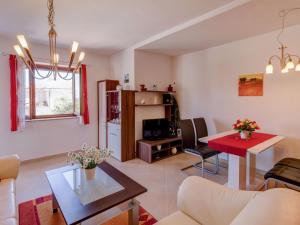 Apartment Moderne- komfortable Wohnung nahe Kap Kamenjak by Interhome