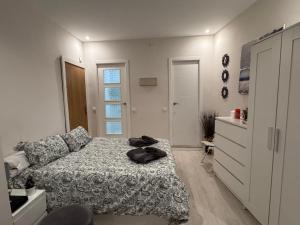 La Joya de la Caleta. A 60 mts playa.