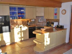 Apartment Blick auf herrliche Bergwelt by Interhome