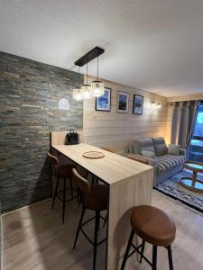 LE CORBIER Vue pistes Studio 5 personnes entièrement rénové et labellisé Qualité Hébergement Sybelles