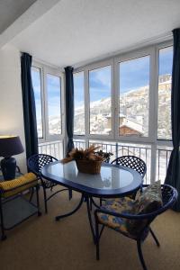 Sanbet Urban Alhambra