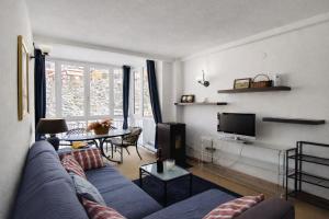 Sanbet Urban Alhambra