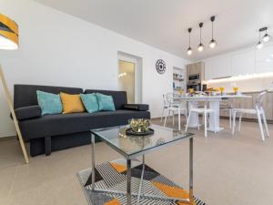 Apartment Moderne Wohnung Grzetic by Interhome