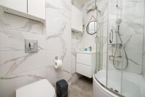 Żuromińska Comfort Studio by BookingHost