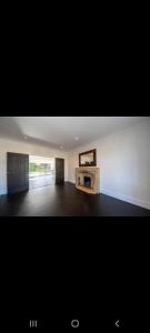 Luxurious 6-bed House in Wimbledon