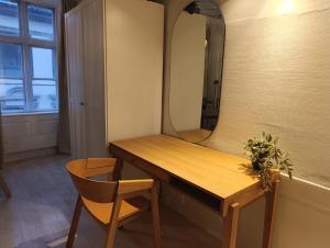 Comfortable 2BR for 6 near Tivoli & City Center