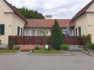 Holiday Home Sonniges Ferienhaus in Wagerberg by Interhome