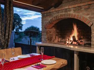 Holiday Home Leone by Interhome