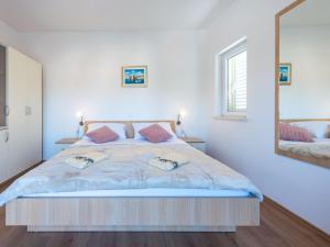 Apartment Ferienwohnungen Rilovic - Wohnung A4 by Interhome