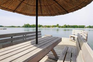 Willa nad Jeziorem Mikorzyńskim z Mariną