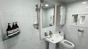 Seoul Cozy Clover Stay