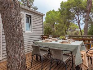 Nomad HAUX L’Escala 1