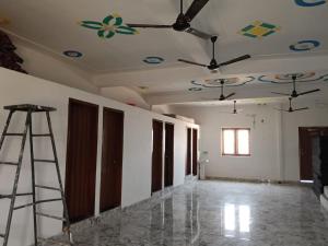 Hotel Shri Girraj Dham Vrindavan Dham