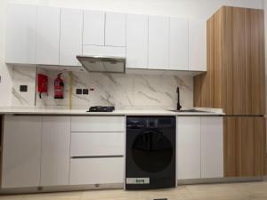 Chic Studio Living Elysee III by Pantheon