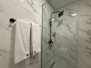 Chic Studio Living Elysee III by Pantheon