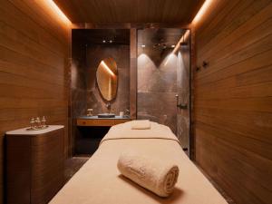 Appartement 4 suites luxe à Courchevel 1850 - FR-1-830-3