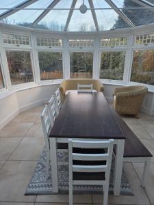 Comfy Home- Coley Park