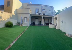 Luxar Suites and Apartments img89