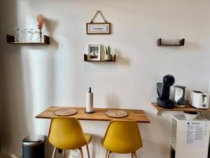 Studio lumineux avec balcon - Calme et idéal