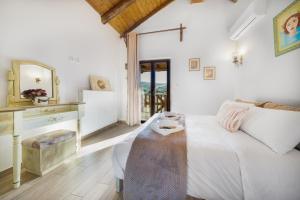 Villa Dianne Apt 2 Livadi Arachovas