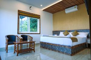Banasura Cradle Premium Pool Resort
