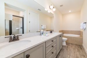 Bon Voyage Cottage With Private Pool Near Disney With Margaritaville Resort & Island H2O Access - 8045Su