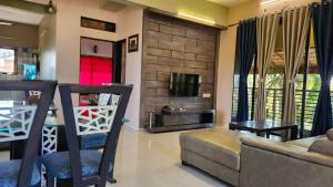 Elephant House Premium Villa