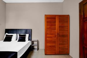 Hotel O near Ciputra World Surabaya formerly Darmo Residence